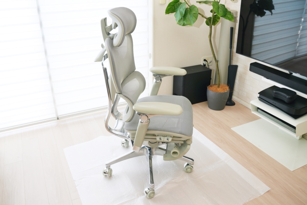 完成したCOFO Chair Premium 2