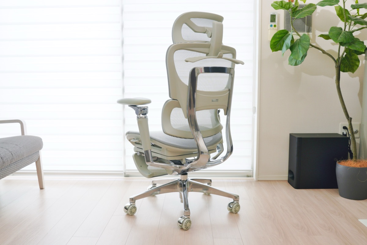 COFO Chair Premium 2の全体像④