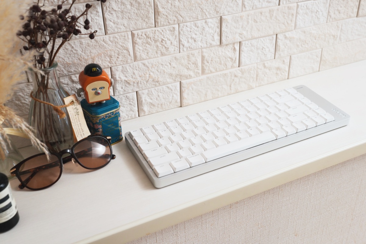 ニッチに置かれたLofree Flow 2