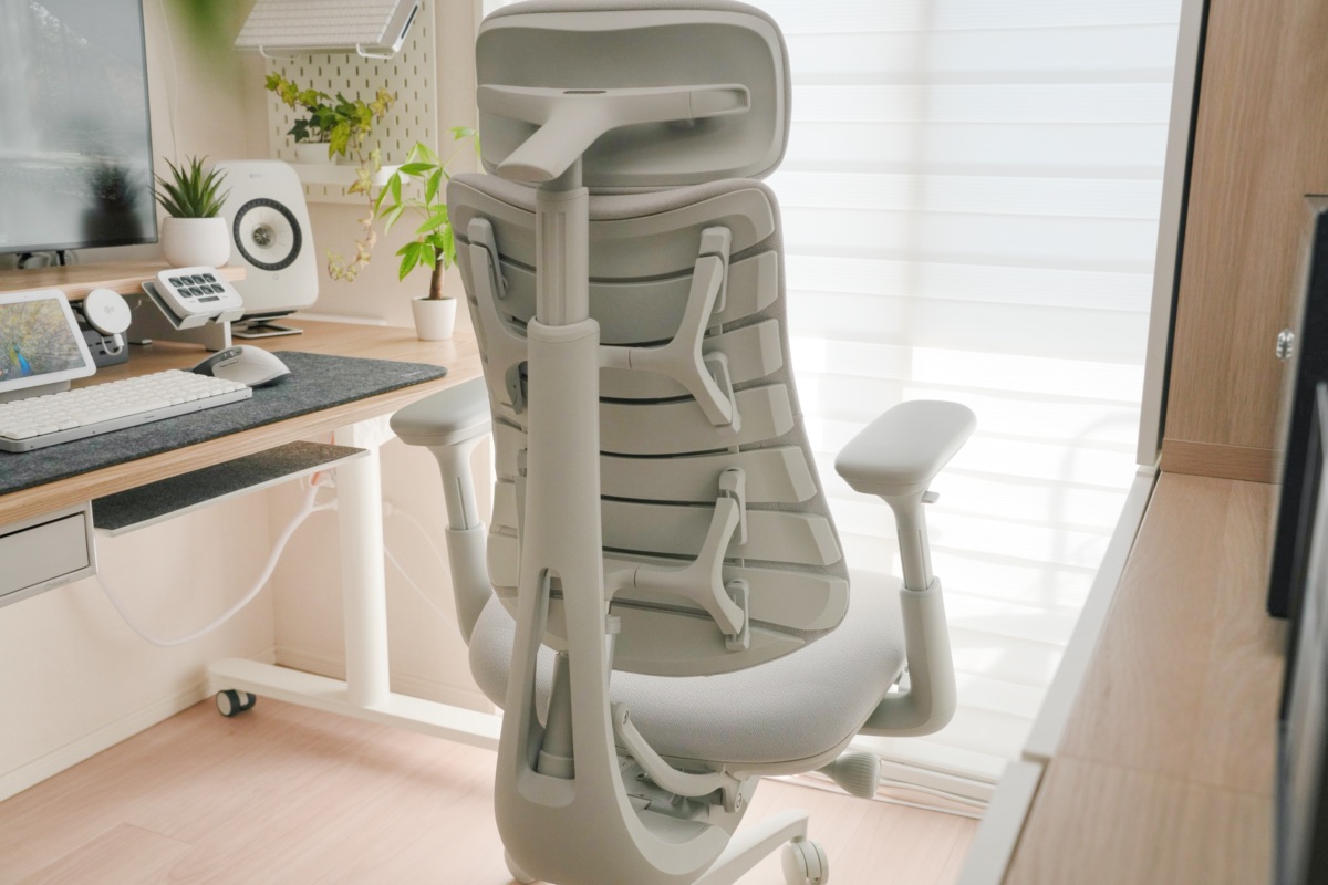 LiberNovo Omniの背面