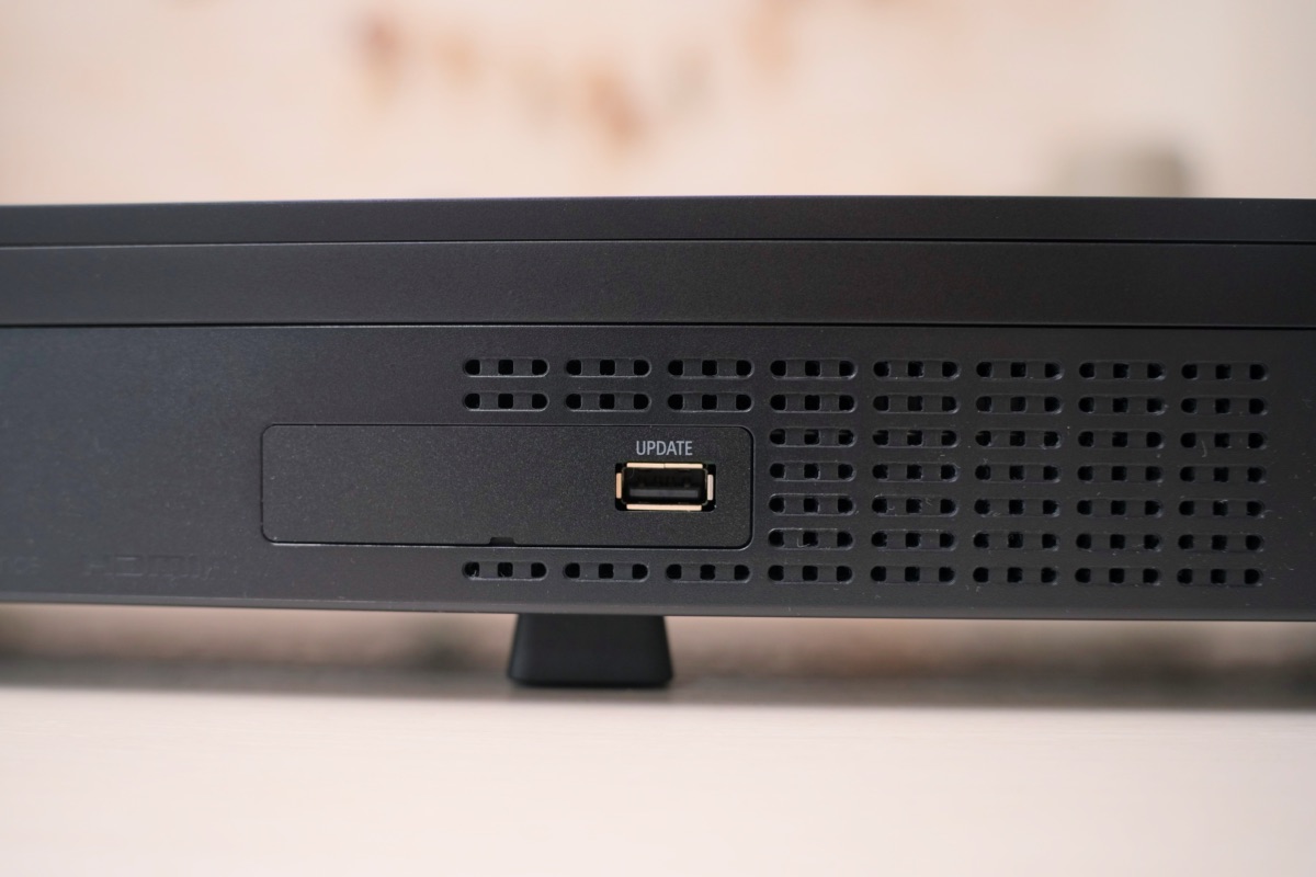 HT-B600のUSB-A端子