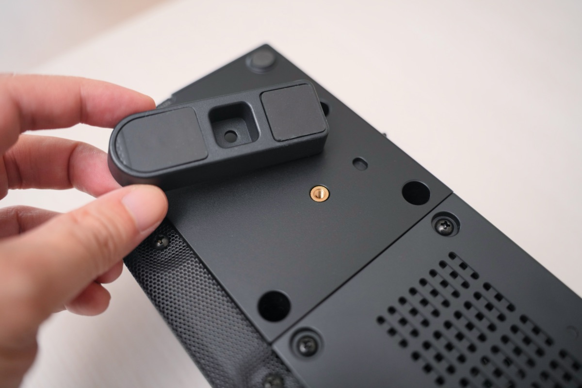 HT-B600のフットパーツ