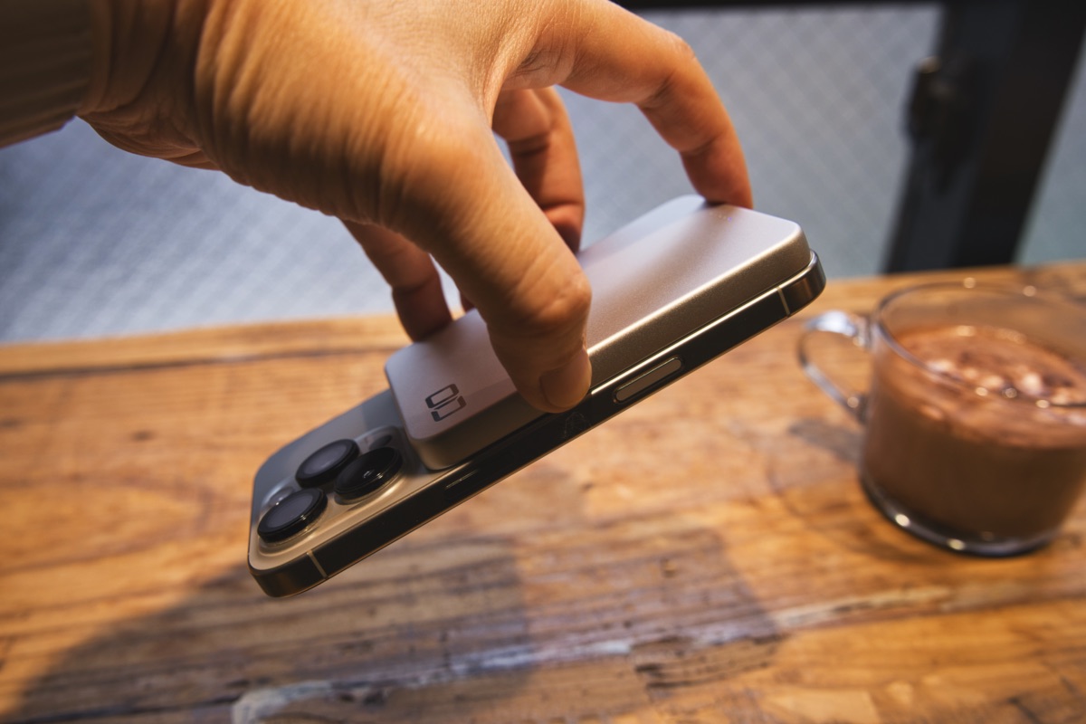 SMARTCOBY SLIM II MagSafeマグネットの吸着力