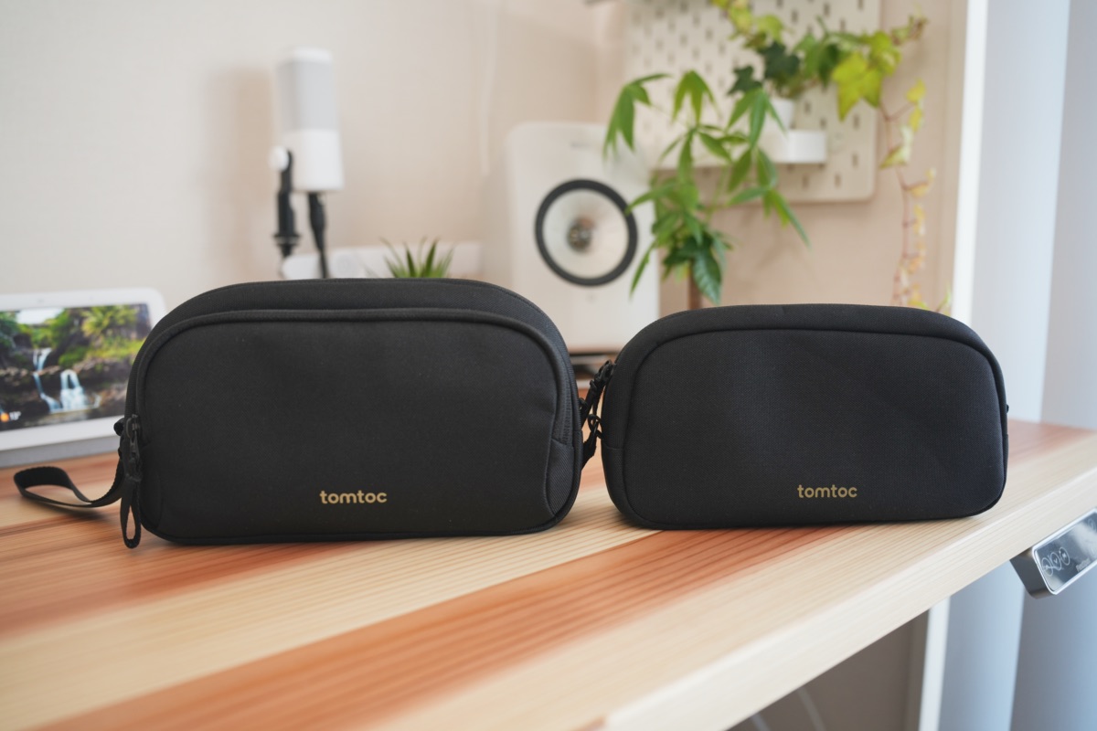 tomtoc ガジェットポーチ S と M のサイズ比較