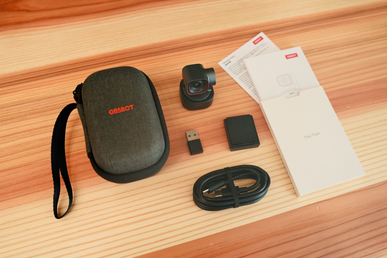 OBSBOT TINY 3の同梱品