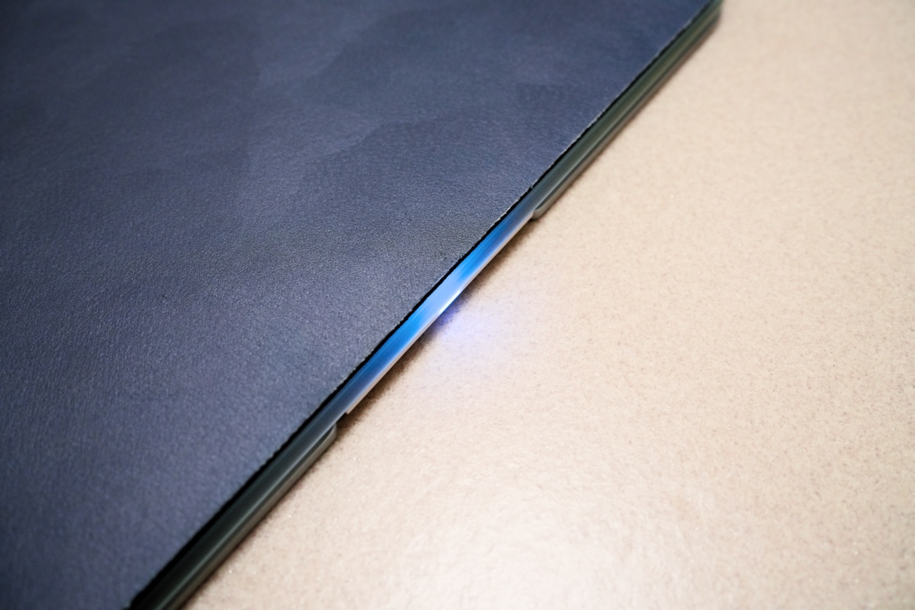 青く点灯するSmart Bath Matのインジケーター