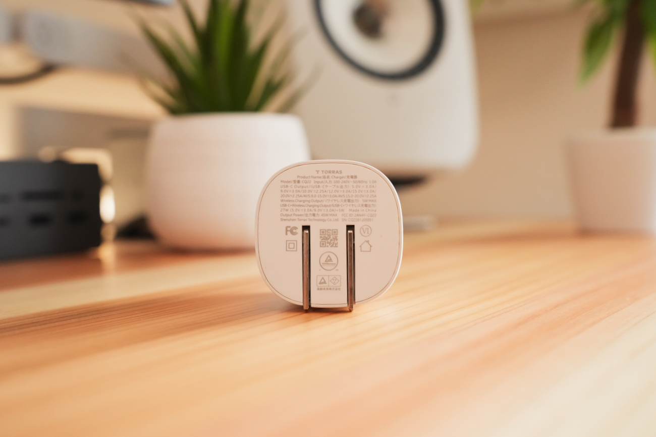 TORRAS FlashEyeの底面