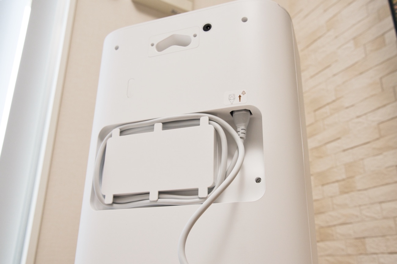 Dreame L10s Ultra Gen 3ステーションの裏側に用意された配線リール