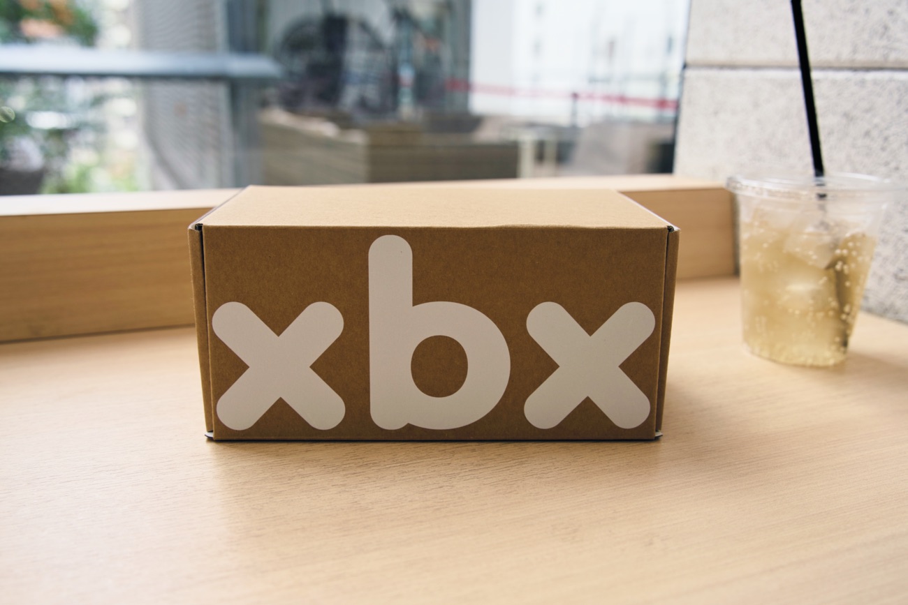 xbx a01+のパッケージ(外装)