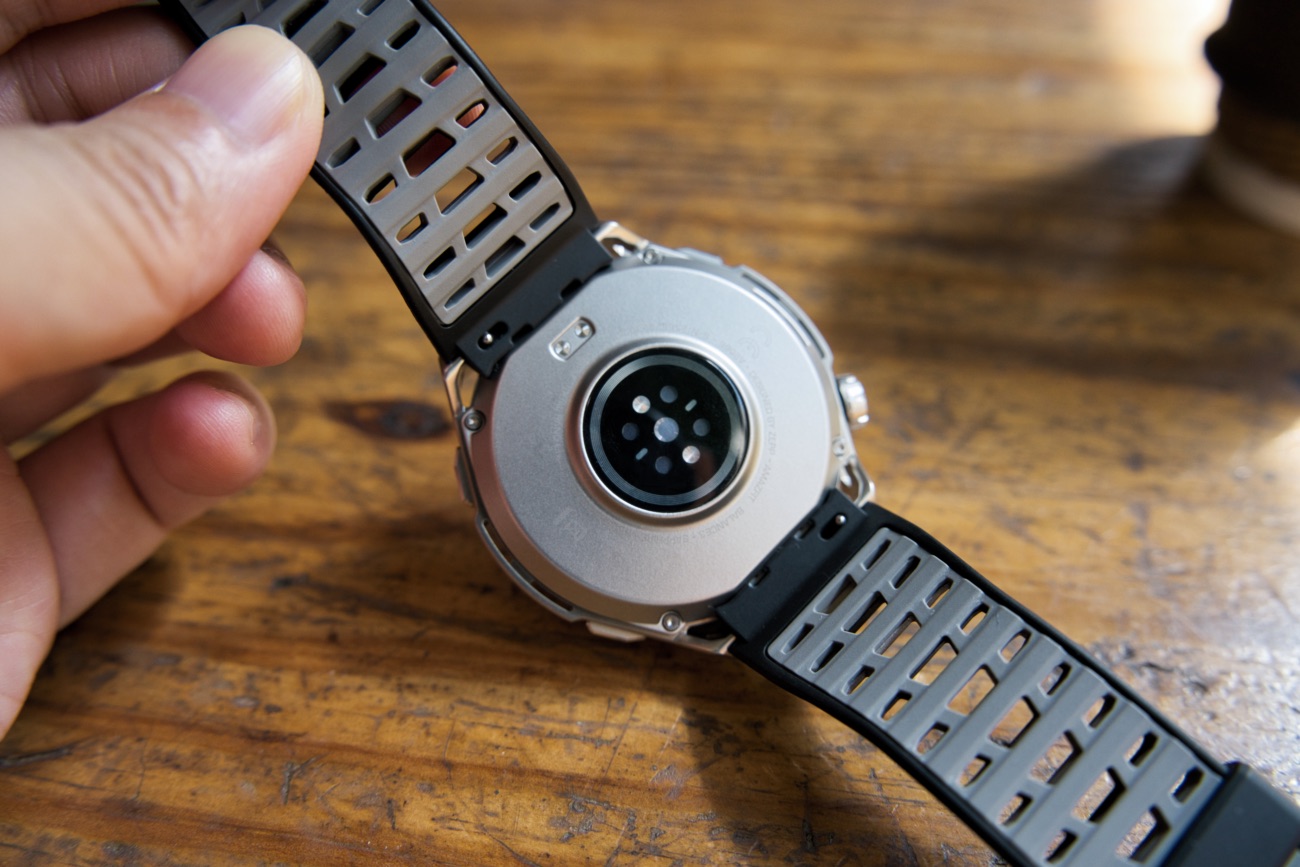 Amazfit Balance 3の生体認証センサー