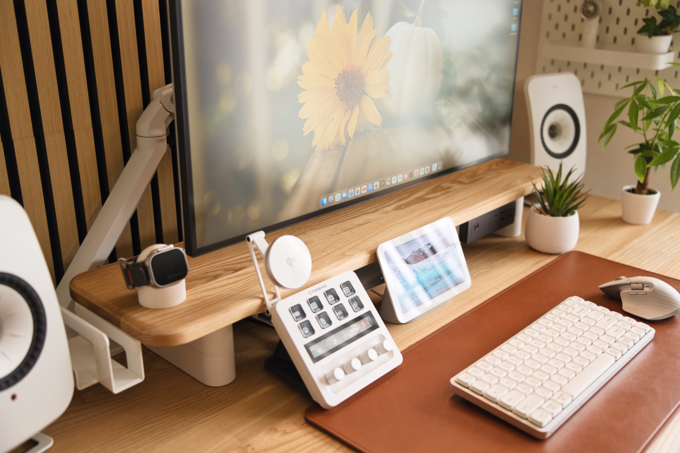 COFO Desk Shelf