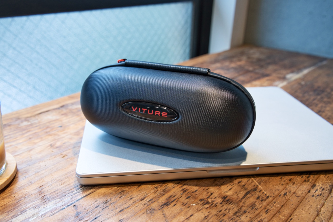 VITURE Pro 2のケース