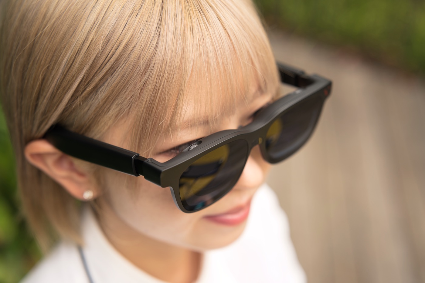 VITURE Pro 2を装着した女性