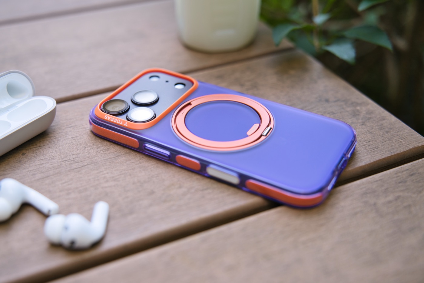 ベンチに置いたOstand O3 Hue